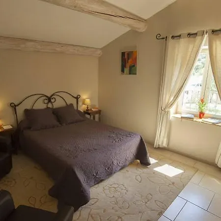 Bed & Breakfast Maison Chenet - Les Entre Vigne Et Garrigue - Teritoria Pujaut