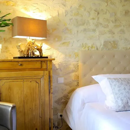 Maison Chenet - Les Entre Vigne Et Garrigue - Teritoria