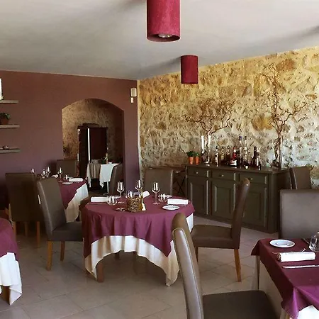 Maison Chenet - Les Entre Vigne Et Garrigue - Teritoria
