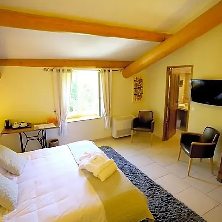 Bed & Breakfast Maison Chenet - Les Entre Vigne Et Garrigue - Teritoria 4*