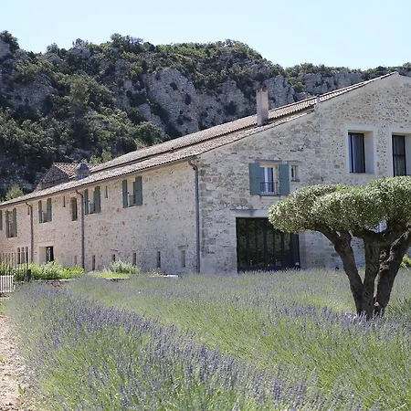 Maison Chenet - Les Entre Vigne Et Garrigue - Teritoria