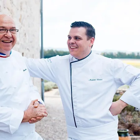 Maison Chenet - Les Entre Vigne Et Garrigue - Teritoria ベッド・アンド・ブレックファスト