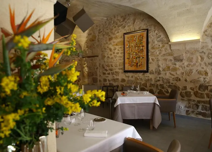 Maison Chenet - Les Entre Vigne Et Garrigue - Teritoria فندق مبيت وإفطار 4*